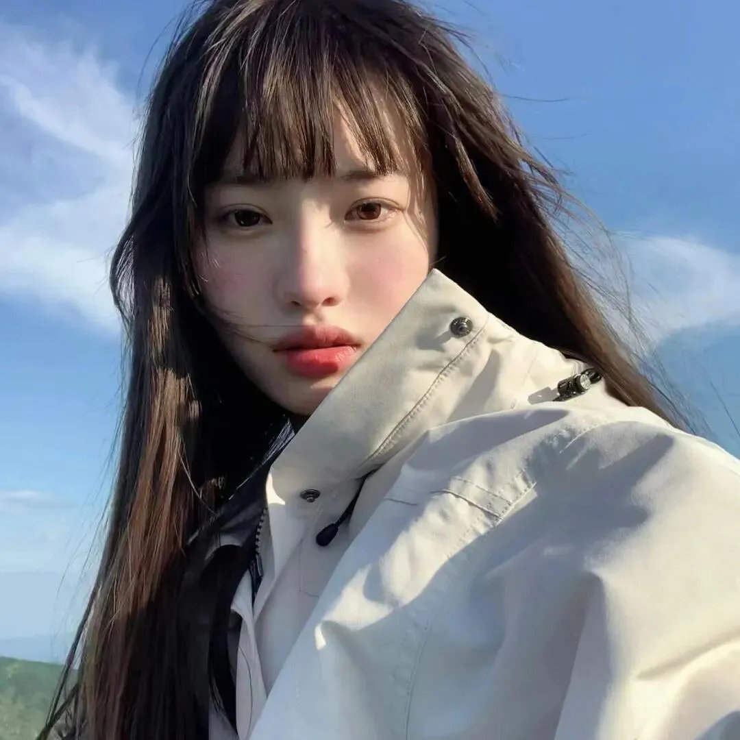 末世拽姐穿七零，惊艳海岛嫁硬汉